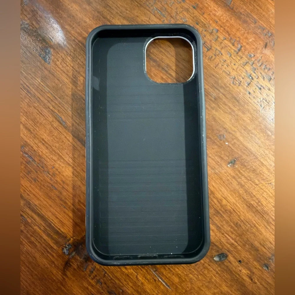 🌟 Great Deal on iPhone 14 Phone 4 Case Bundle w/ New Glass Screen Protector Pack